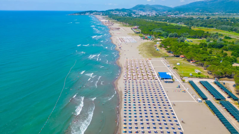 Velika-Plaža_-Montenegro